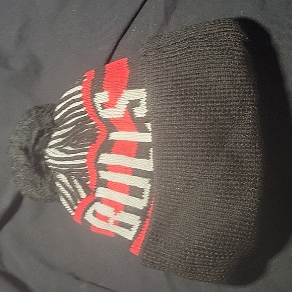 Chicago Bulls Beanie/Toboggan - Picture 2 of 2